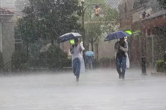 未來(lái)三天北方地區(qū)有降水過(guò)程 中央氣象臺(tái)發(fā)布暴雨預(yù)警
